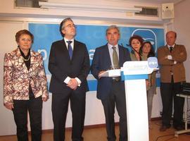 El PP de Gijón reclama a Rajoy que acabe con la chifladura de la antiestación 