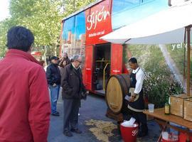 El bus turístico pone Gijón en Santander y San Sebastián
