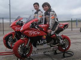 Los jóvenes pilotos asturianos #Miguel y #Pablo #Herrero, en Cuna de Campeones