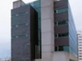 Tercera sesión del juicio contra el presunto envenenador de sus compañeros en El Lavaderu