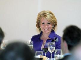 Esperanza Aguirre pide un acuerdo para las elecciones entre PP y Foro Asturias