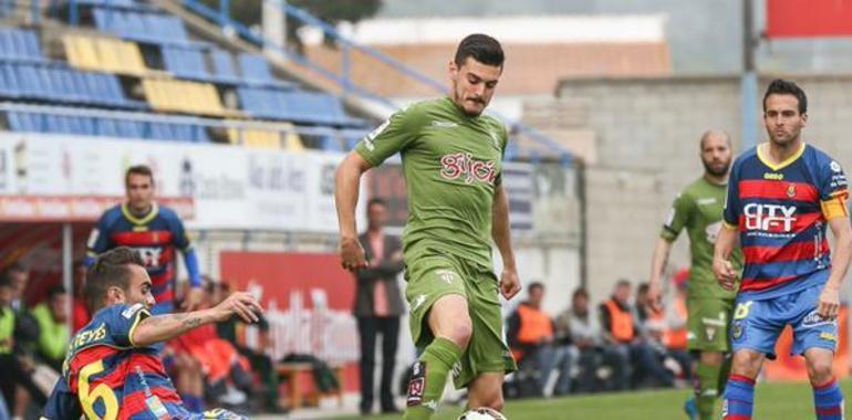 El Sporting se trajo un punto de Palamós tras el 0-0 contra el Llagostera