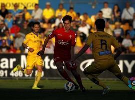 El Sporting empató sin goles ante el Alcorcón en un intenso partido