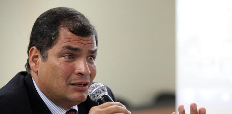 Ecuador aclara que no defiende a Gadafi, sino que rechaza la intervención OTAN