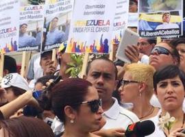 Venezolanos y esposas de presos políticos dijeron #PapaSOSVenezuela 