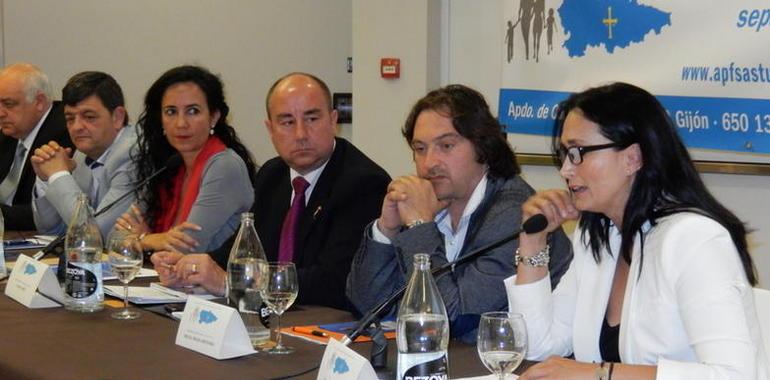 Jornada en Gijón de Padres de Familia Separados Por la Igualdad Real