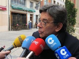 Ribi propone un gobierno fuerte de 14 para Oviedo