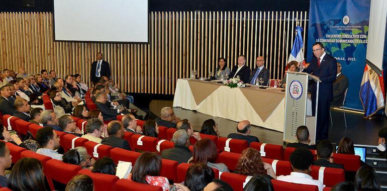 Diáspora en España acoge creación Instituto del Dominicano en el Exterior