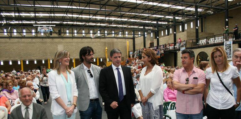 Blanco destaca la contribución de los mayores al progreso de Asturias y al Estado de Bienestar
