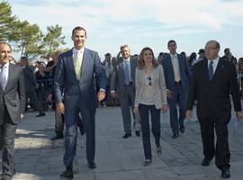 Santander se vuelca con la visita de los Príncipes de Asturias a la UIMP
