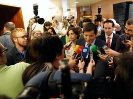 El sorpresivo apoyo de Foro al PP provoca un empate en la votación para la Presidencia de Asturias
