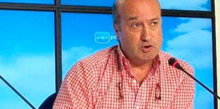 PP Asturias "no sabe que cambió" para que IU apoye al PSOE