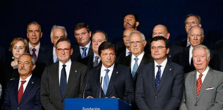 Su labor contra el ébola, una de las virtudes de los premiados con el Princesa de Asturias de la Concordia 2015