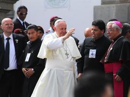 Papa Francisco decreta gratuidad del proceso de anulación matrimonial