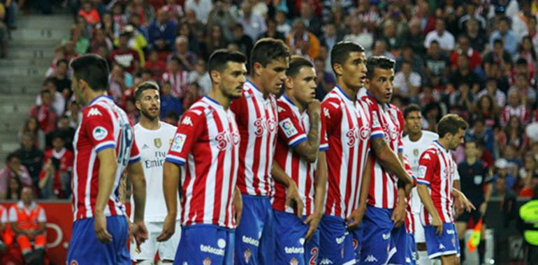 Sporting-Valencia: Un partido duro arropado por El molinón