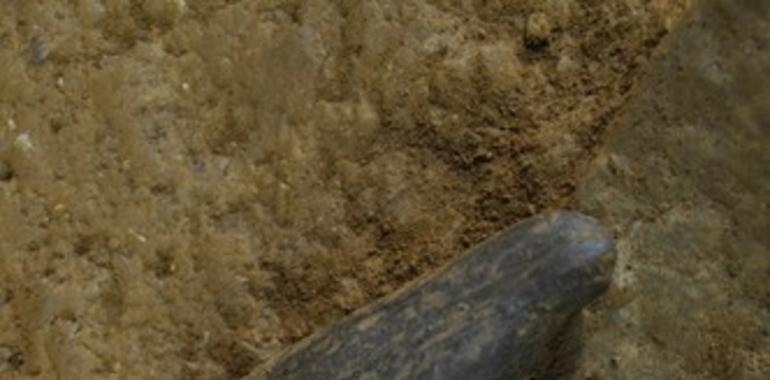 Cova Eirós revela nuevos datos sobre los neandertales en Galicia