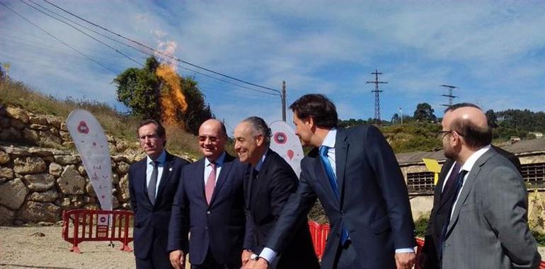 El gasoducto de EDP reaviva la demanda de la regasificadora gijonesa