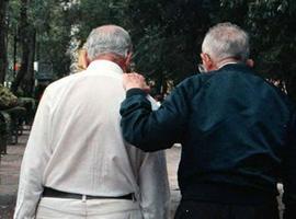 Más allá de la memoria recuerda la afección del alzhéimer en el Centro de Día de Lada