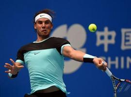 Rafa Nadal avanza posiciones en el Abierto de China
