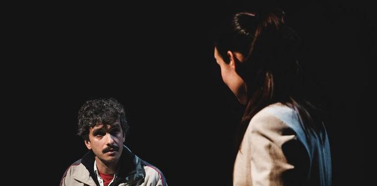La obra ‘La mirada del otro’, una reflexión sobre el terrorismo en el País Vasco, en Off Niemeyer