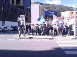Concentración en Mieres con @SUPASTURIAS por la dignidad profesional