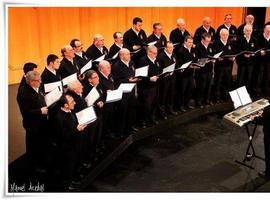 Concierto en los jardines del Muja del Coro Manín de Llastres