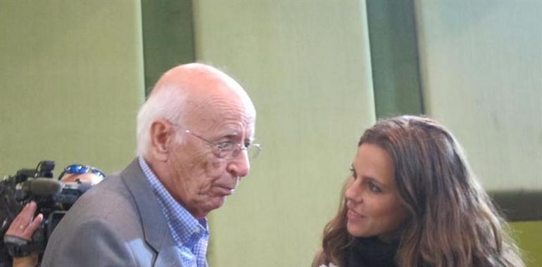 Emilio Lledó ve más escandaloso suprimir la asignatura de Filosofía que quitar Religión