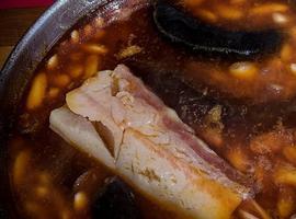La industria cárnica asturiana rechaza el baldón cancerígeno de la OMS a este alimento
