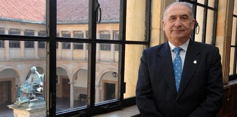 Premio a la Excelencia Química para el rector de la Universidad de Oviedo