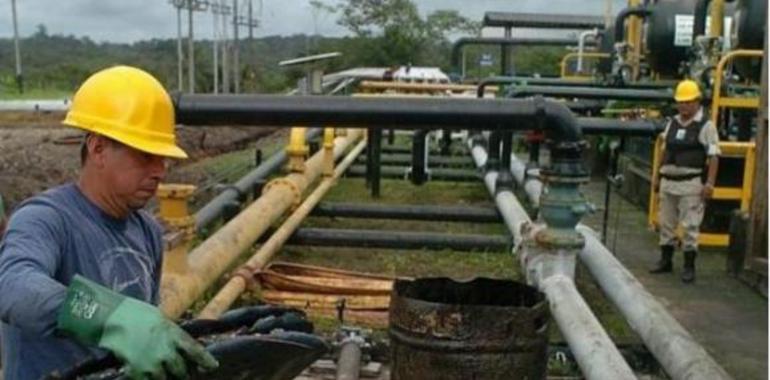 El petróleo se desploma a precios de hace 11 años