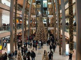 Consumo recomienda adelantar las compras navideñas y guardar el tiquet 
