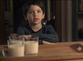 CLAS y Aldeas Infantiles SOS buscan el cuarto vaso, que les falta y que te sobra