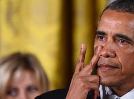 Obama llora al pedir control de armas en EEUU