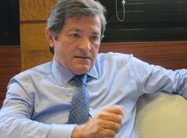 El presidente del Principado recuerda que la Generalitat tiene que cumplir la Ley