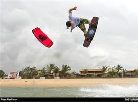 2011 Kitesurf World Cup Brasil. Los líderes resisten el ataque de los brasileños