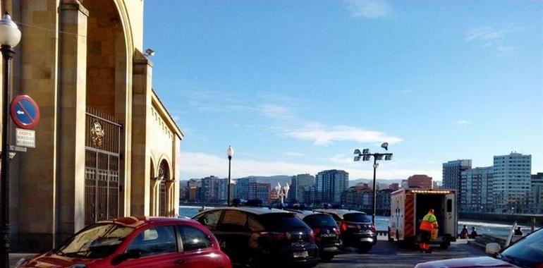 Encuentran el cadáver de un hombre flotando en la playa de San Lorenzo