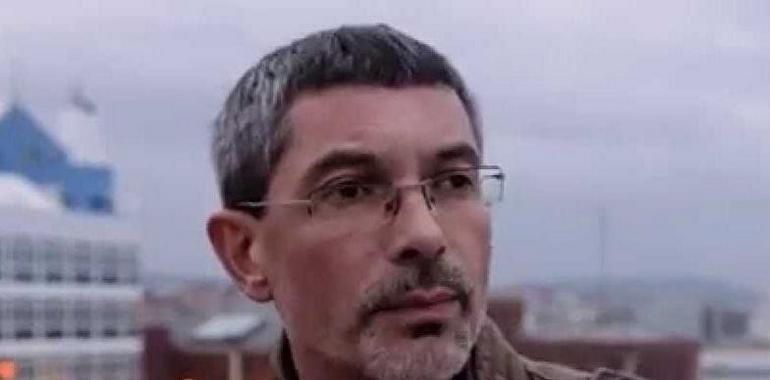 La radio interior, de Xandru Fernández, publicado en The Barcelona Review