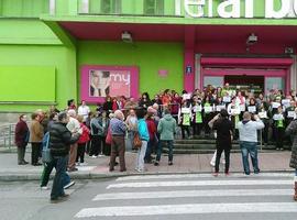 DIA alcanza un acuerdo con los sindicatos para recolocar a los trabajadores de El Árbol