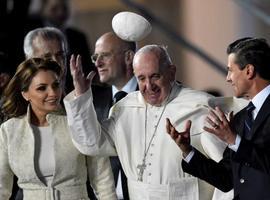 Francisco inicia su gira pastoral por México  
