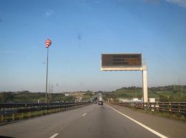 Diez heridos leves en las carreteras asturianas este fin de semana