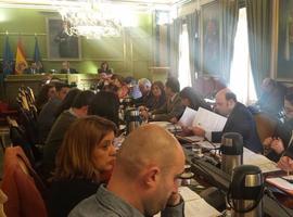  El pleno de Oviedo forma una comisión para investigar el caso Aquagest