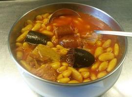 20 finalistas competirán en Villaviciosa por el título de "La Mejor Fabada del Mundo"