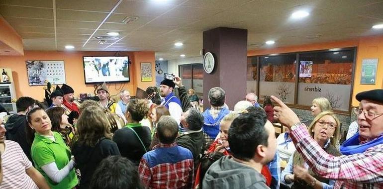 El Certamen de cantares de chigre en Noreña homenajeará a Chema Fombona