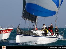 Segunda Jornada del Trofeo Primavera de regatas en Gijón