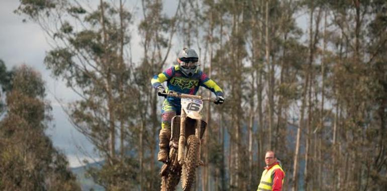 #Motocross: Borja Llosa comienza al frente del regional