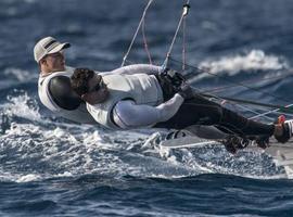 Iago López y Diego Botín, campeones de Europa de vela en categoría 49er