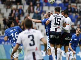El Real Oviedo pierde por la mínima ante el Huesca 