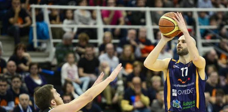El Peñas Huesca se impone al UF Baloncesto En Pumarín