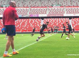 El Sporting, jaleado por la afición, preparado para el reto del Getafe