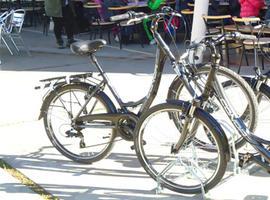 Salida a la vía verde de La Camocha del grupo cicloturista Asturies ConBici